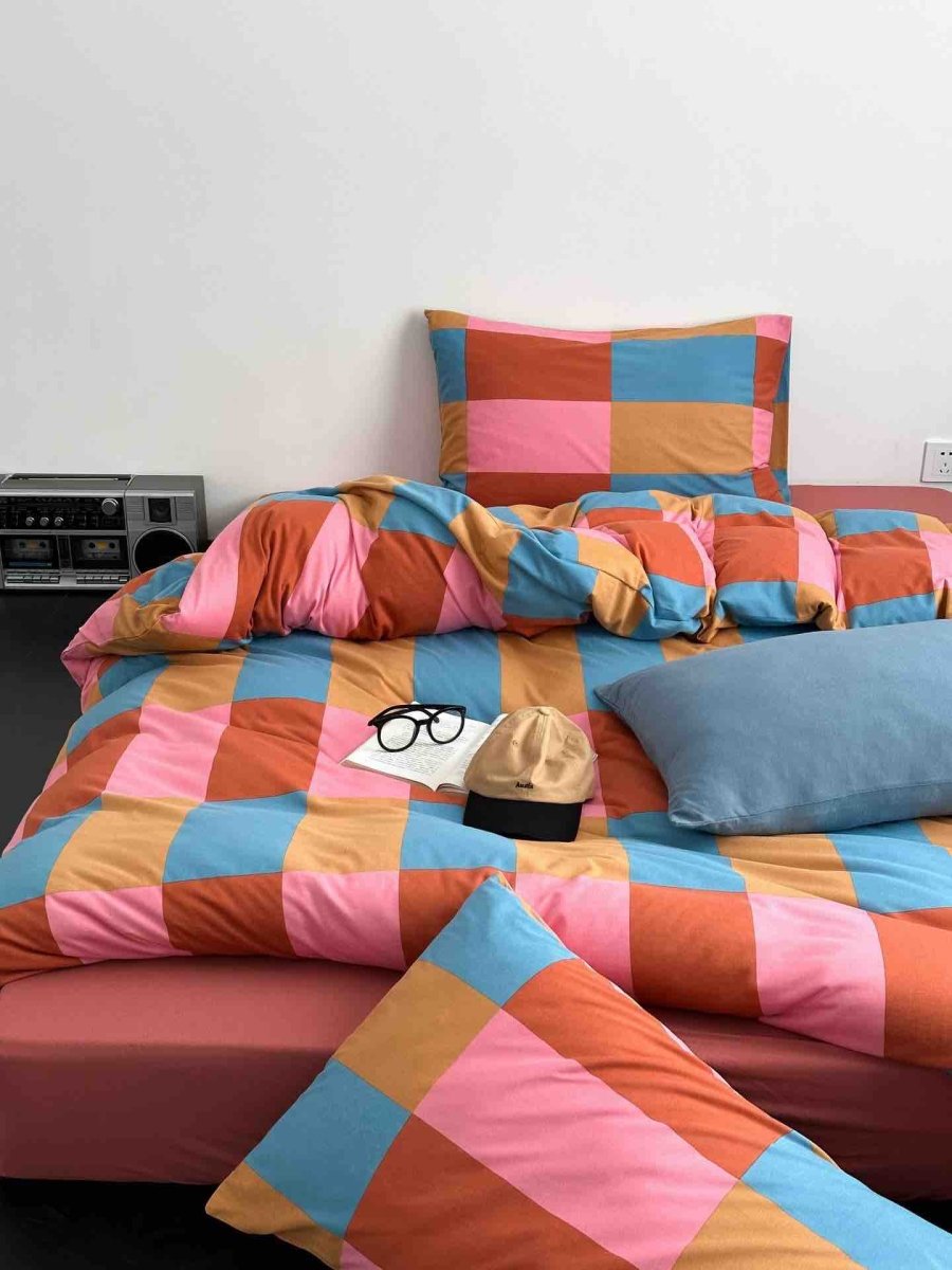 Rainbow Checker Queen Duvet Cover Set With Pillowcases & Fitted Sheet