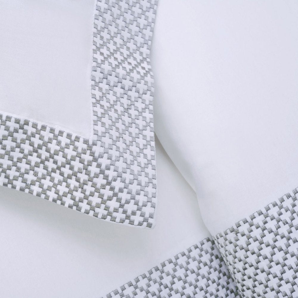 Gray and White Queen 100% Cotton 200 Thread Count Washable Duvet Cover