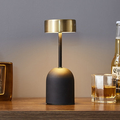Elegant Minimalist Cafe Lighting Table Lamp Workspace Bedside Compact