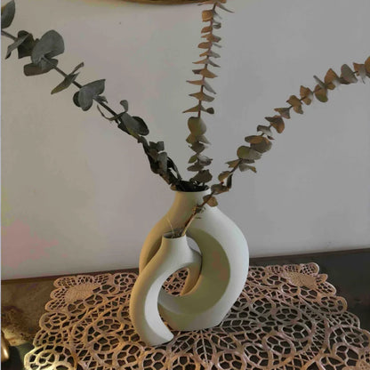 A Set of Hugging Vase Ornaments, Home Decoration Ornaments Vase, Dry