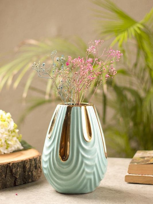 Emrald Ceramic Vase - Ribbed Design, Flower Holder